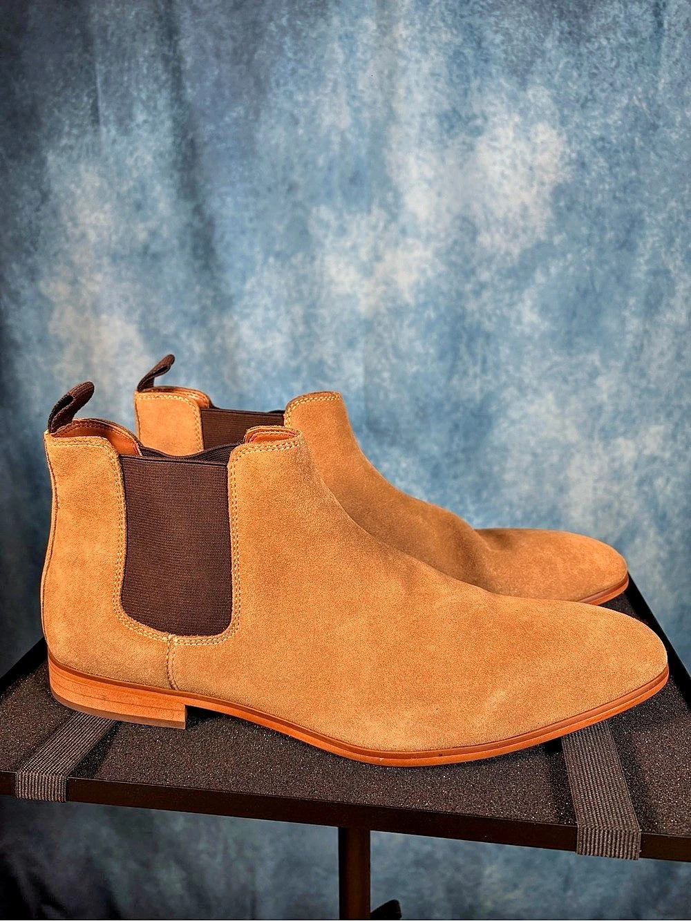 BP. Tan Suede Men’s Chelsea Boots 47M Leather Upper Chelsea Ankle Boots Like New